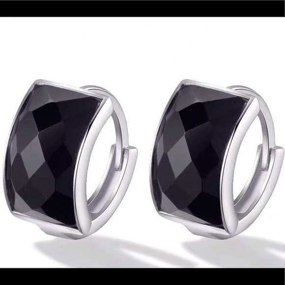 Jewelry - Sterling Silver huggie Earrings
